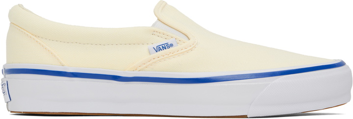 Photo: Vans Off-White LX Slip-On Reissue 98 Sneakers