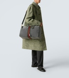Gucci Gucci Savoy Medium suede duffel bag