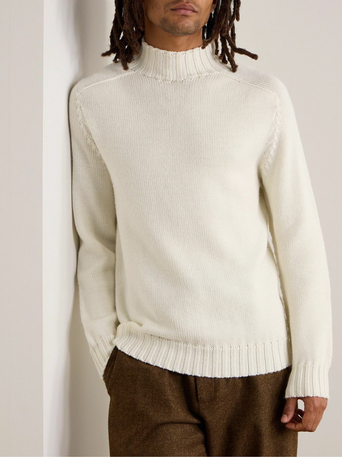 シップス（SHIPS）/DE BONNE FACTURE: COUNTRYSIDE SWEATER De Bonne Facture - Countryside Wool Rollneck Sweater - White De