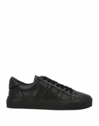 Moncler Womens Sneakers in Black