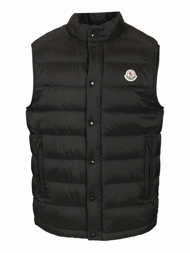 Photo: Moncler barthe Down Gilet