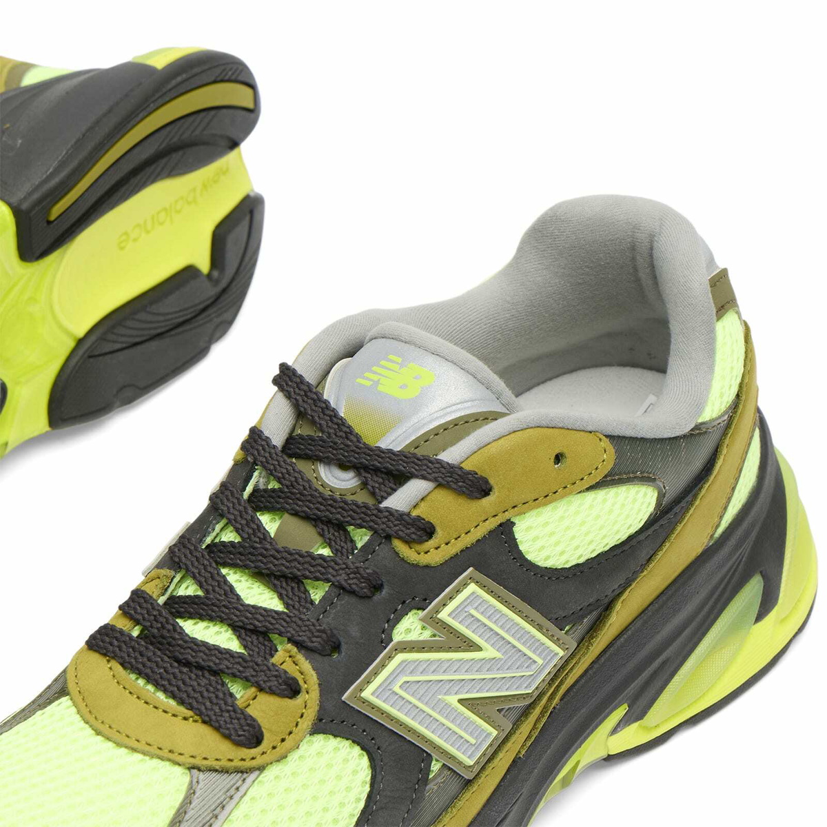 New Balance Abzorb 2010 Sneaker in Sea Moss/Afterglow/Alkaline Green