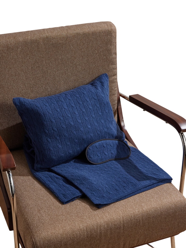 Photo: Ralph Lauren Home - Cable-Knit Cashmere Travel Set