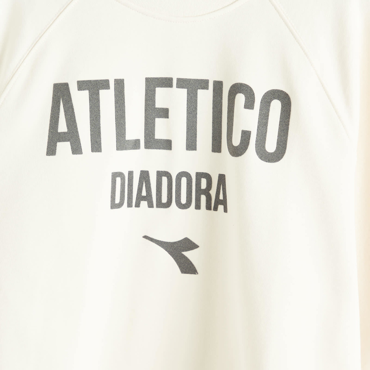 Diadora Legacy Sweatshirt in White Alyssum