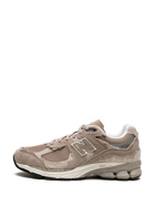 NEW BALANCE - M2002r Sneakers