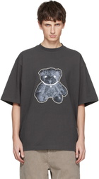 We11done Gray Pearl Necklace Teddy T-shirt