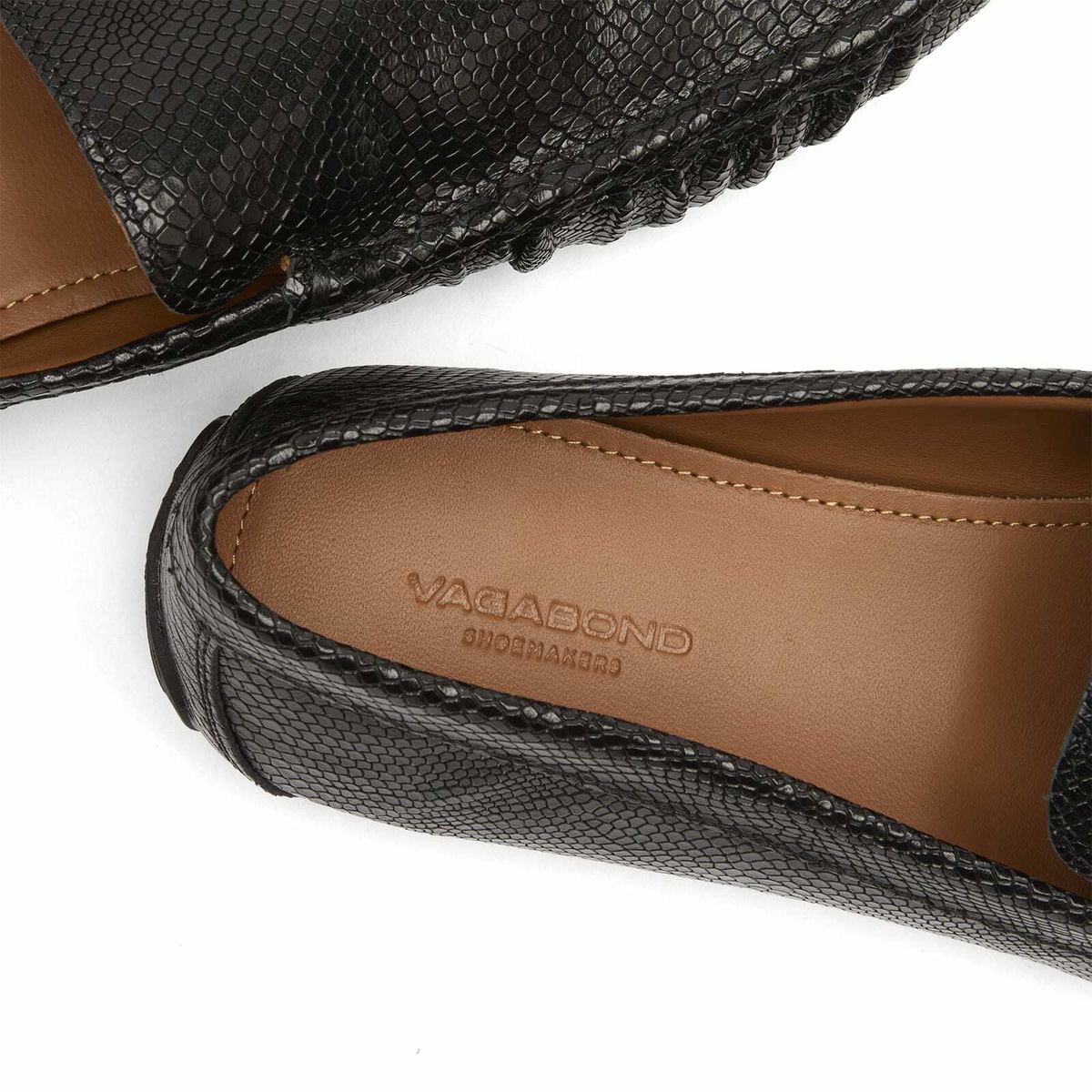 Vagabond Shoemakers Women's Mika Embossed Leather Boat Shoe in Black