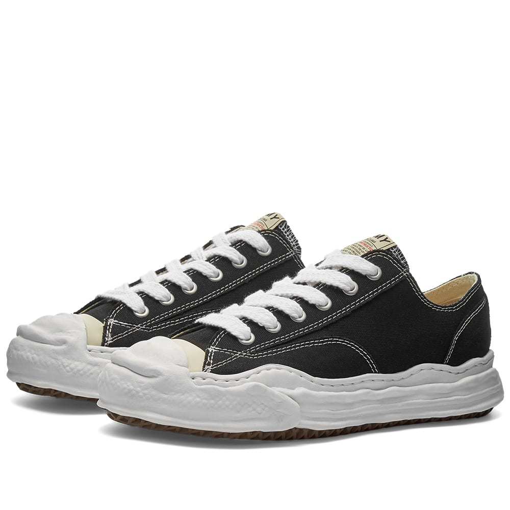 Maison MIHARA YASUHIRO Original Sole Toe Cap Lowcut Canvas Sneaker