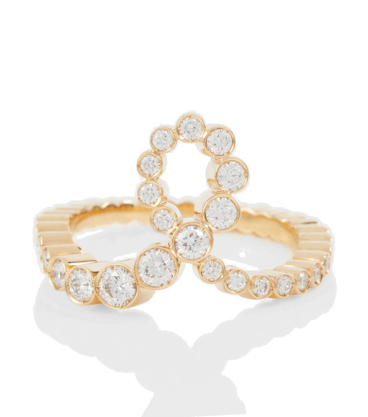 Photo: Sophie Bille Brahe - Grand Ensemble Ruban 18kt yellow gold ring with diamonds