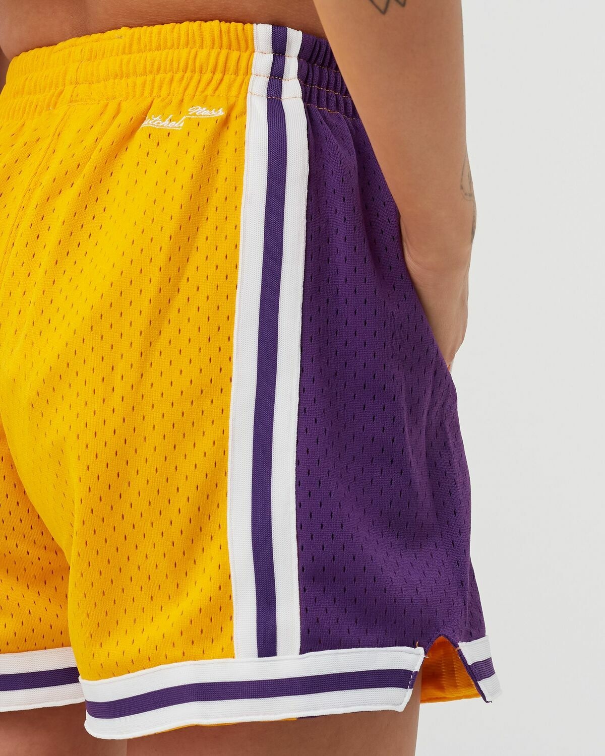 Mitchell & Ness Nba Jump Shot Shorts Los Angeles Lakers Yellow - Womens - Sport & Team Shorts