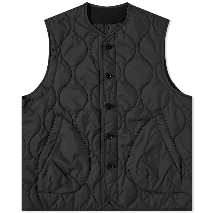Photo: SOPHNET. Quilted Vest