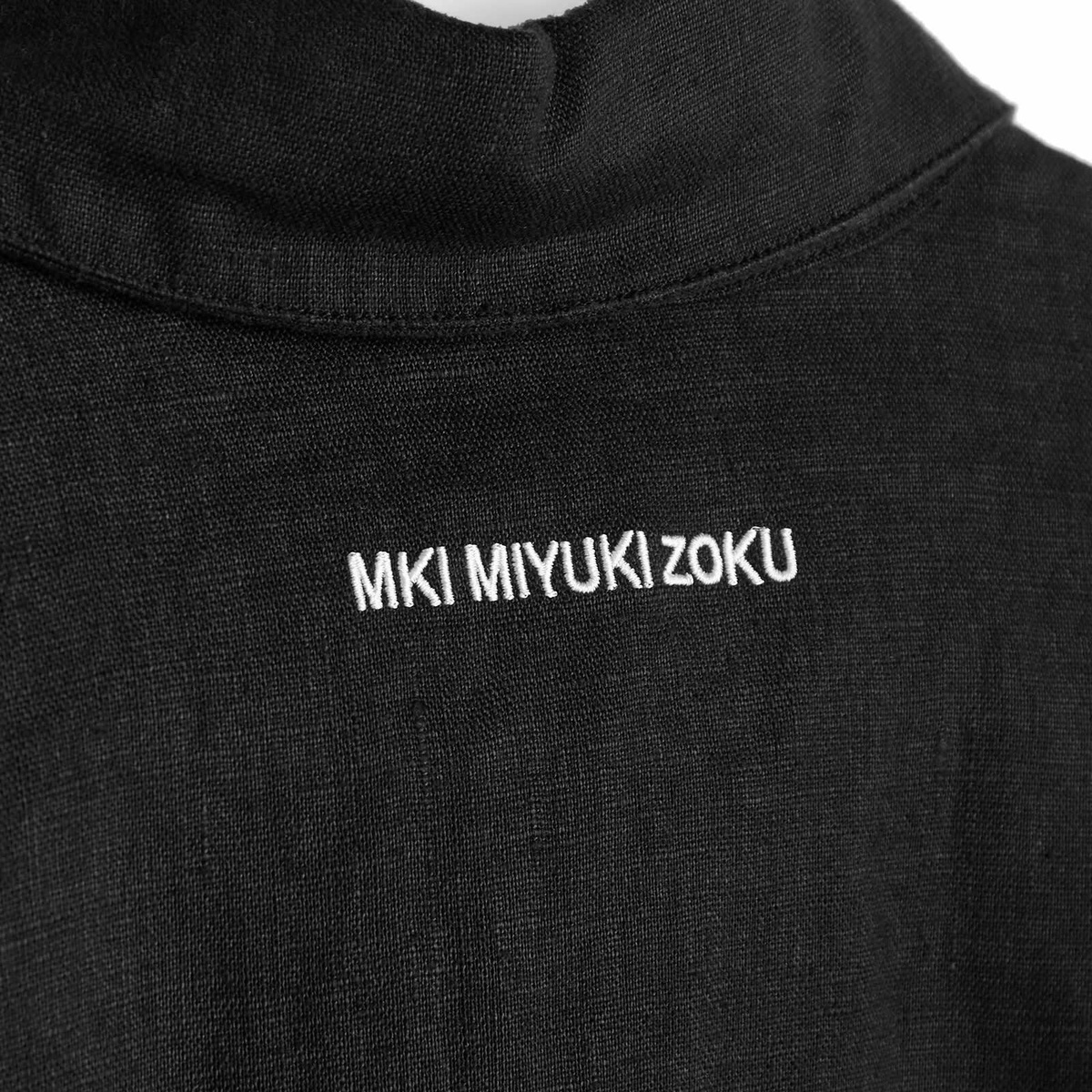 MKI Men's Linen Box Dress Shirt in Black