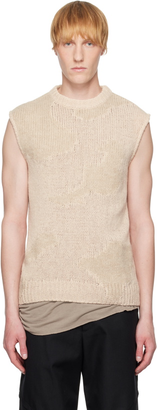 Photo: HELIOT EMIL Beige Ophiolite Knit Vest