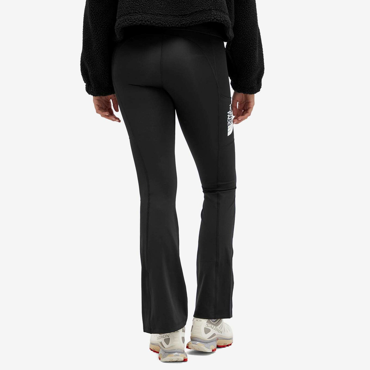 [THE NORTH FACE] W'S FLARE LEGGINGS ☆大人気☆ THE NORTH FACE] W´S FLARE LEGGINGS ☆大人気☆ ボトムス