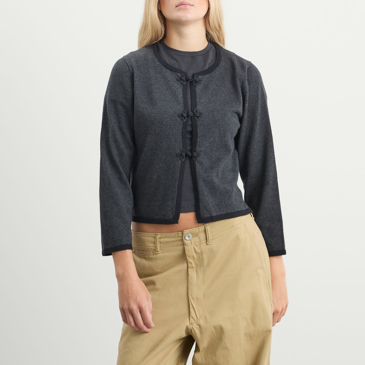 Beams Boy Women's China Trim Cardigan in Charcoal Grey