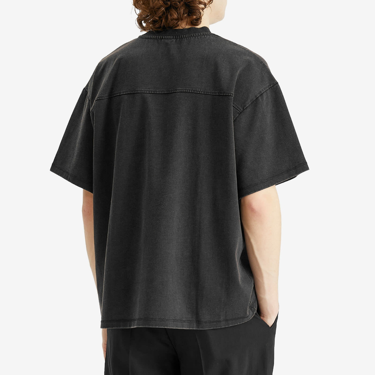 Won Hundred Men's Staff Boxy T-Shirt in Washed Black