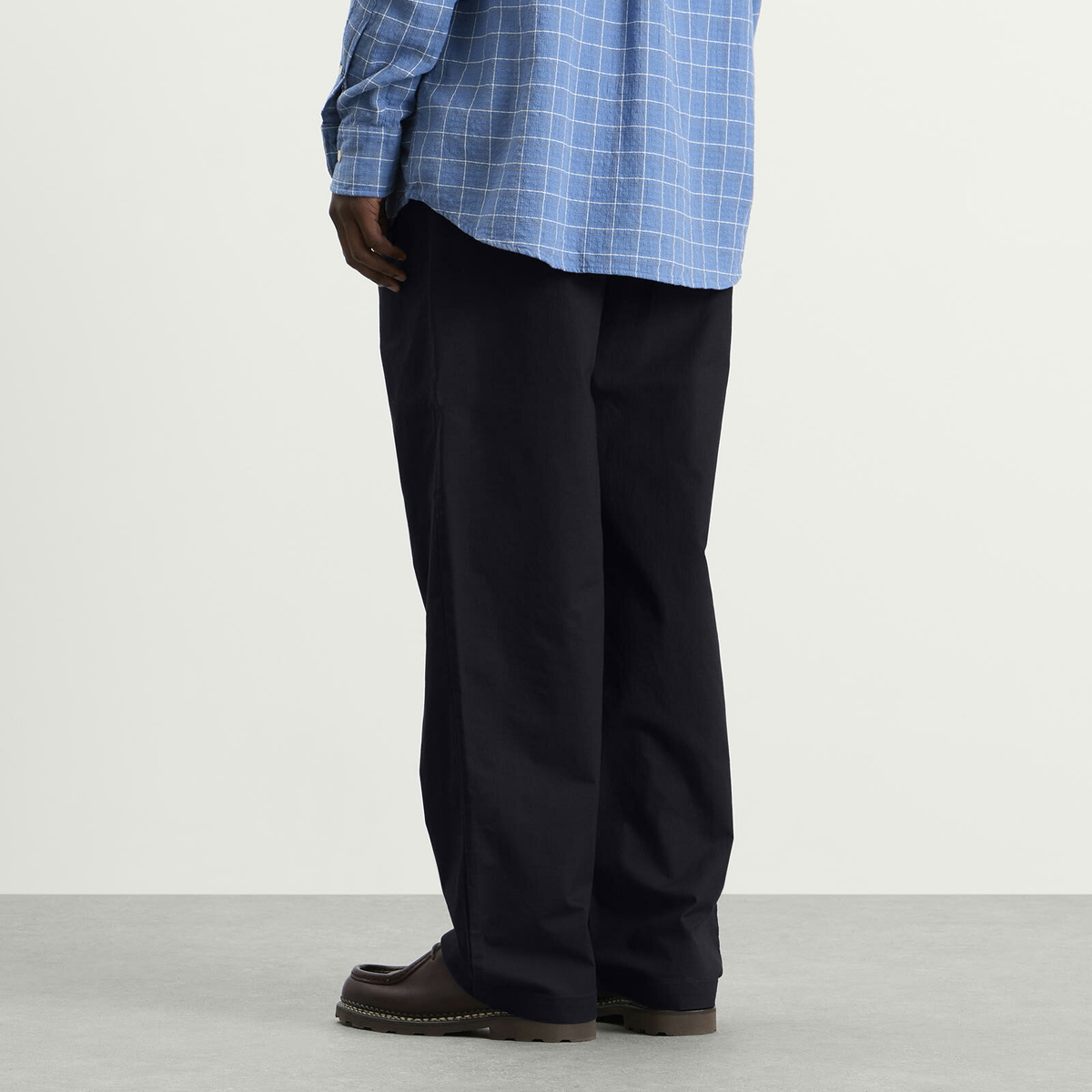 Folk Men's Drawcord Loose Trouser in Navy Ripstop