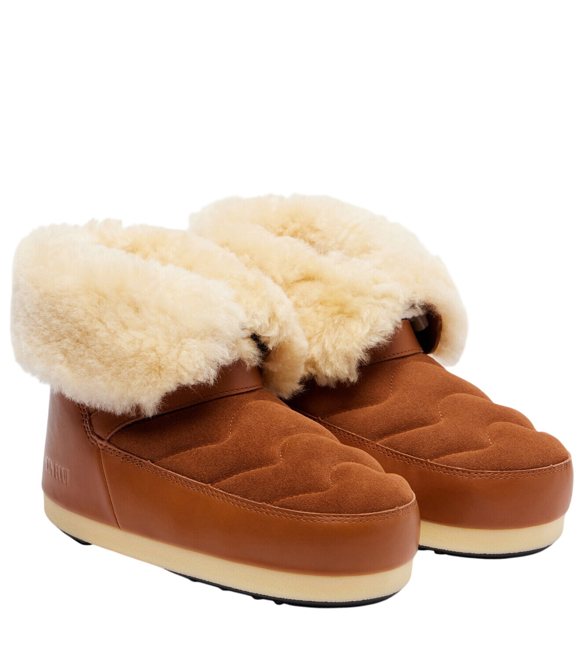 Cherevichkiotvichki Black Curved Zip Boots Cherevichkiotvichki