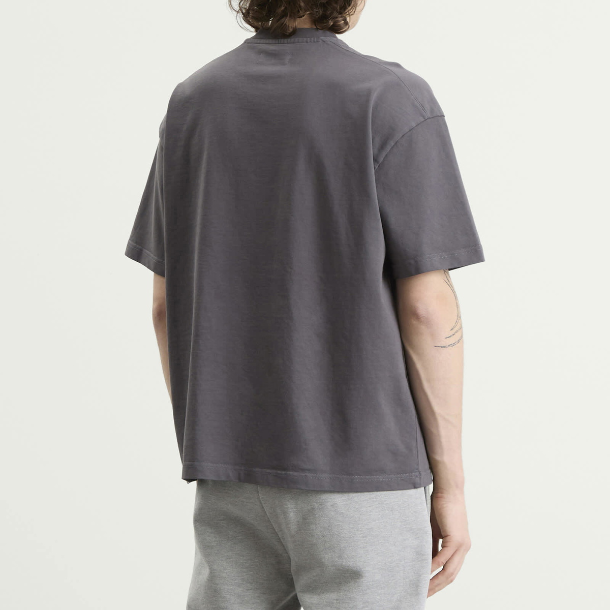 ANNIE HOOD Men's College T-Shirt in Washed Black