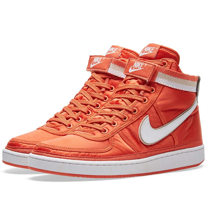 Photo: Nike Vandal High Supreme Orange
