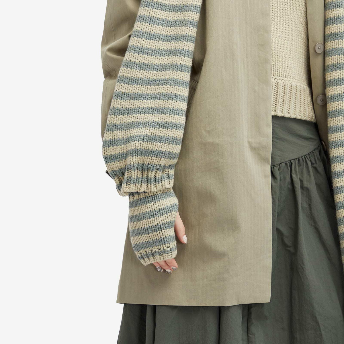 Peachy Den Women's Annie Scarf and Gloves in Stone/Multi 