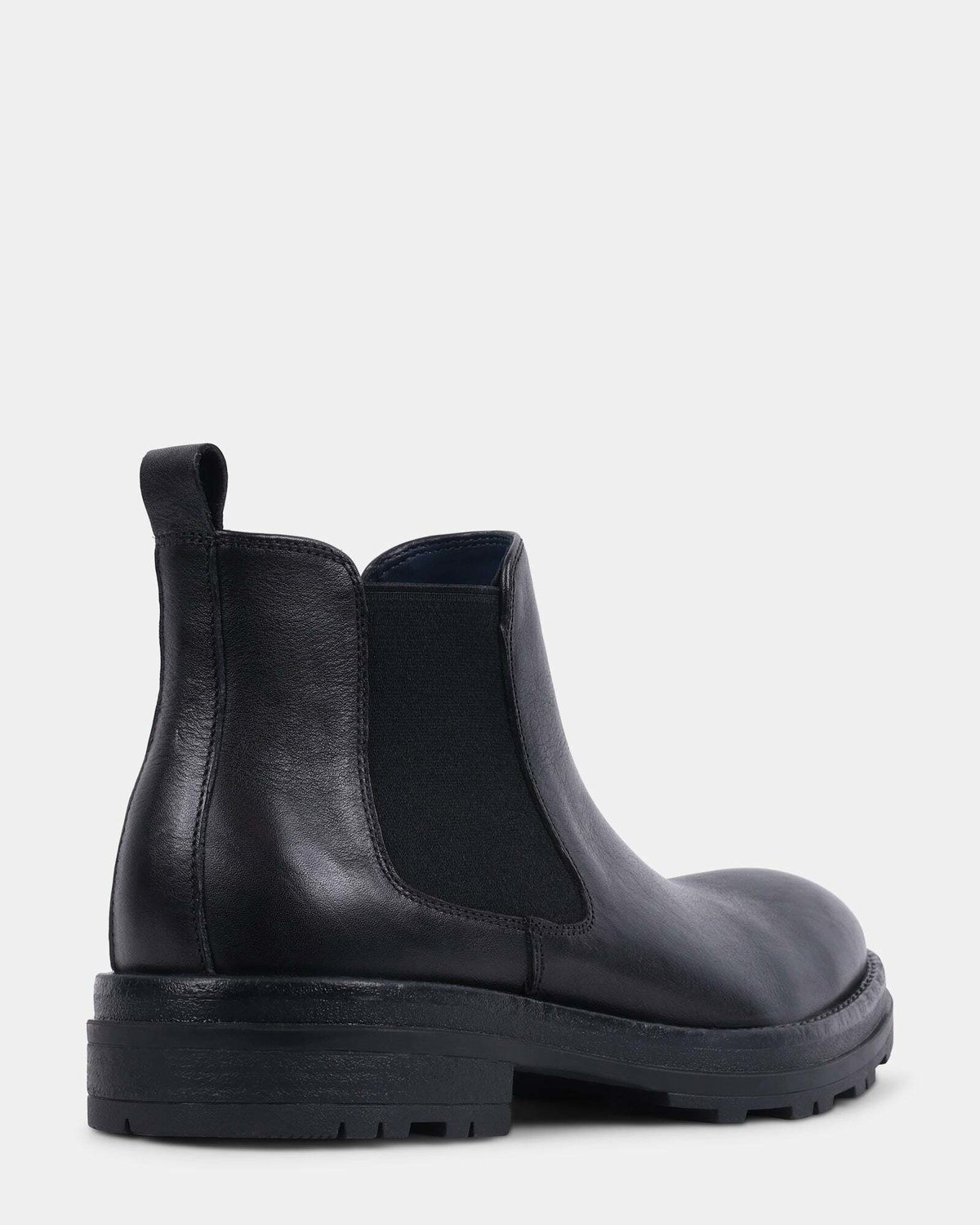 Steve Madden Newsome Boots in Black