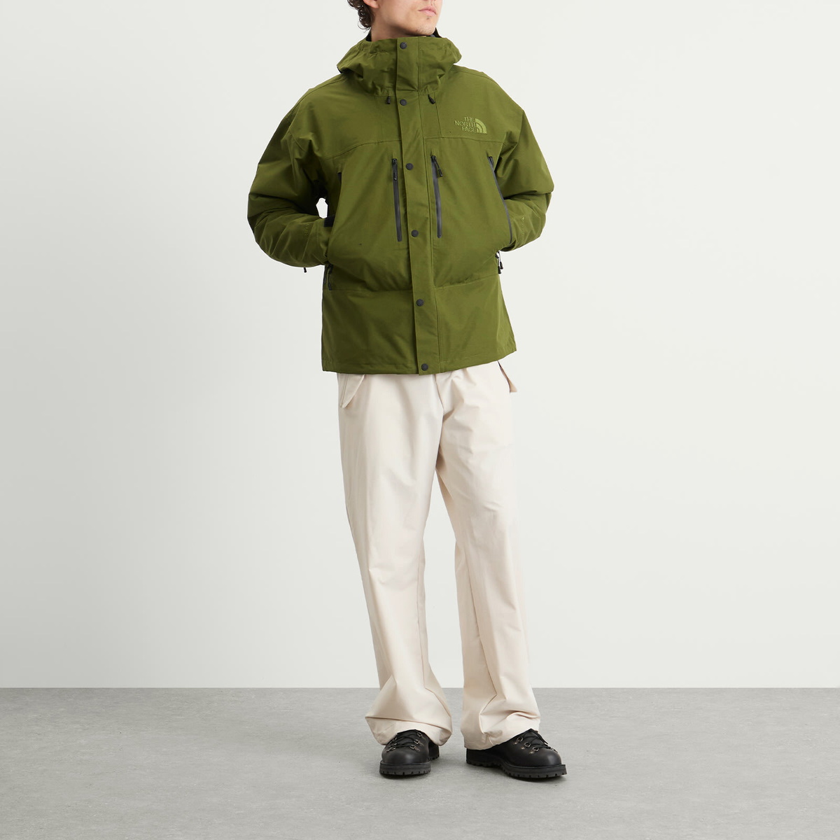 The North Face Men's Remastered Mountain Tek Gore-Tex Jacket in