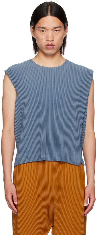 Photo: HOMME PLISSÉ ISSEY MIYAKE Blue Rectangle Tank Top