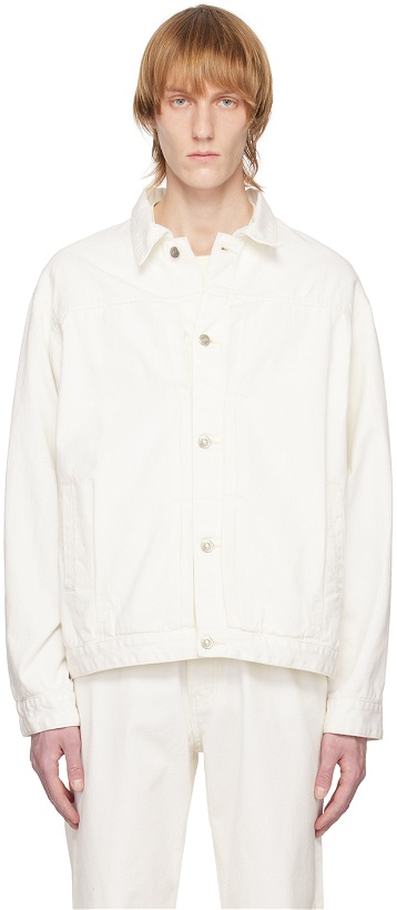Photo: LE17SEPTEMBRE White Button-Up Denim Jacket