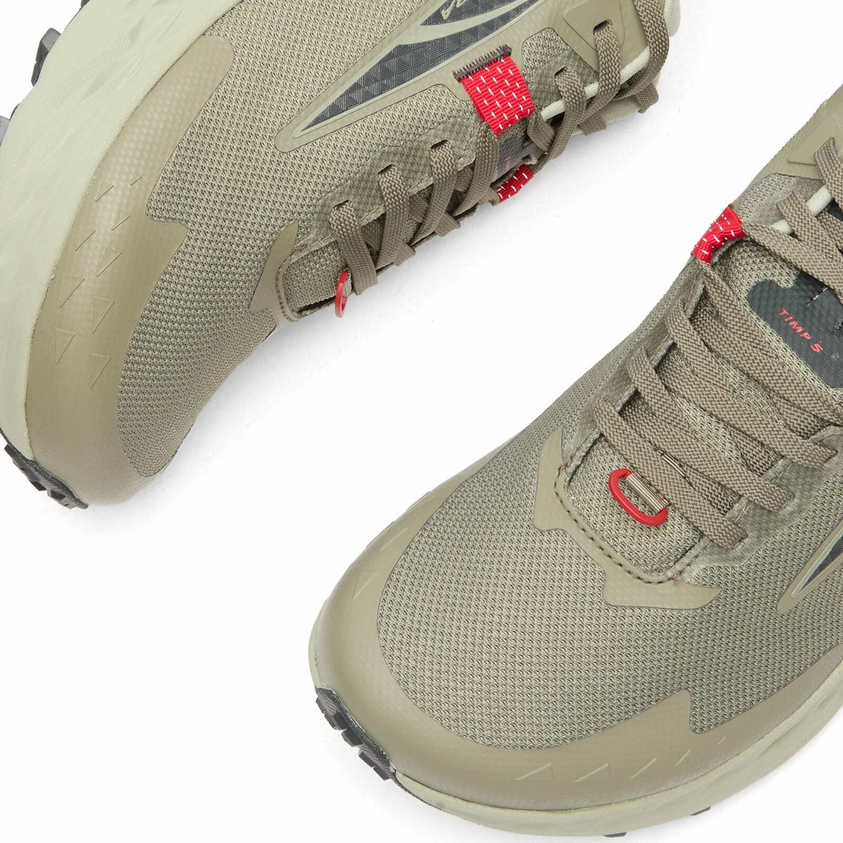 Altra Men's Timp 5 Gore Tex Sneaker in Dusty Olive
