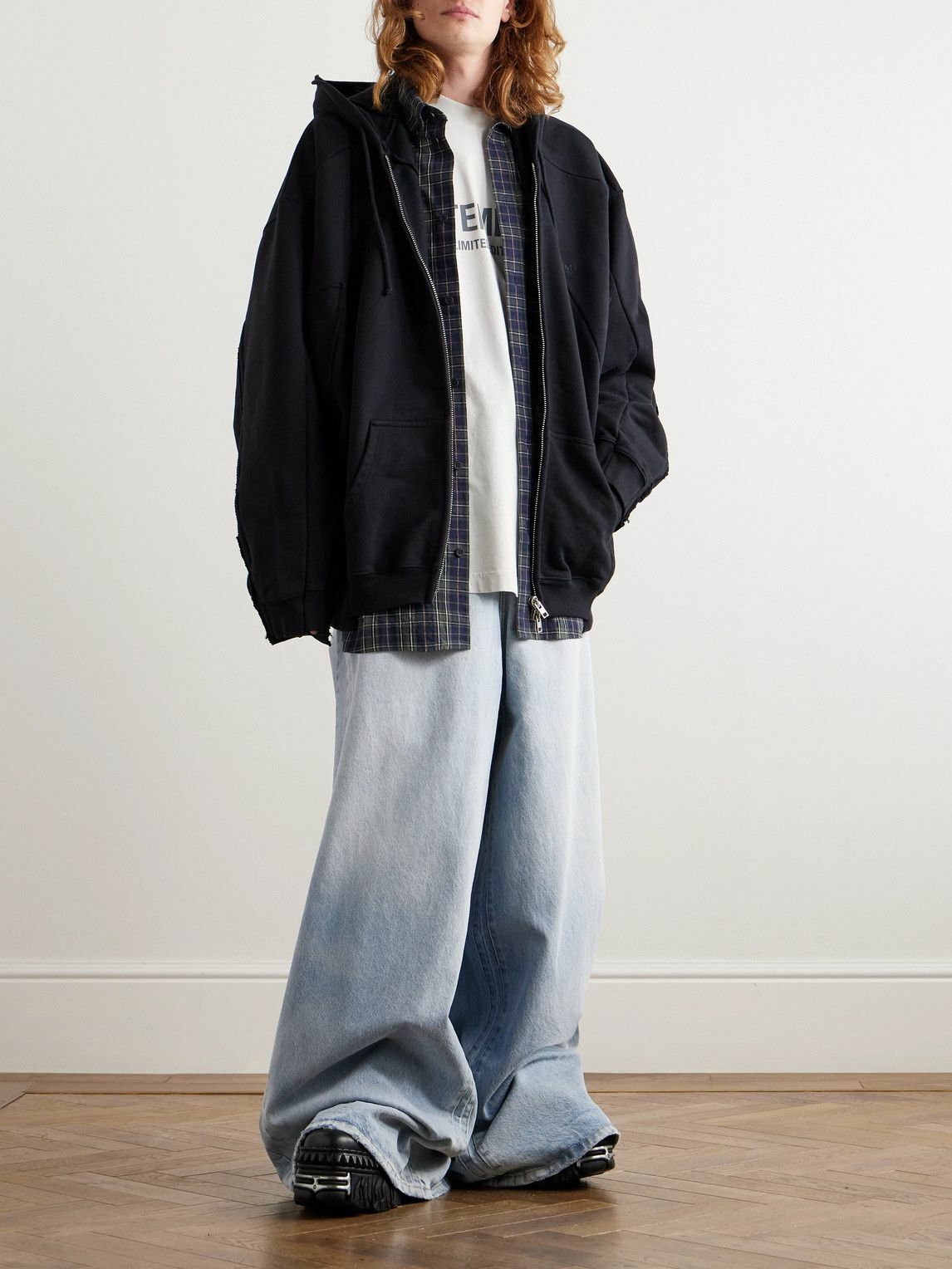 【VETEMENTS】グレー Limited Edition Tシャツ VETEMENTS Limited Edition Cotton T-shirt | italist