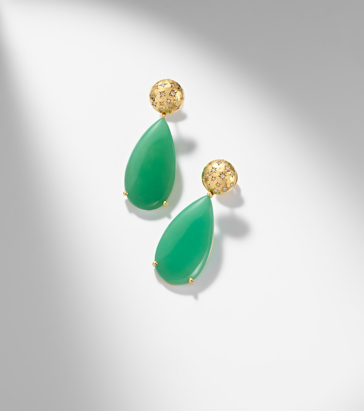 Octavia Elizabeth Imogen 18kt gold drop earrings with chrysoprase and diamonds
