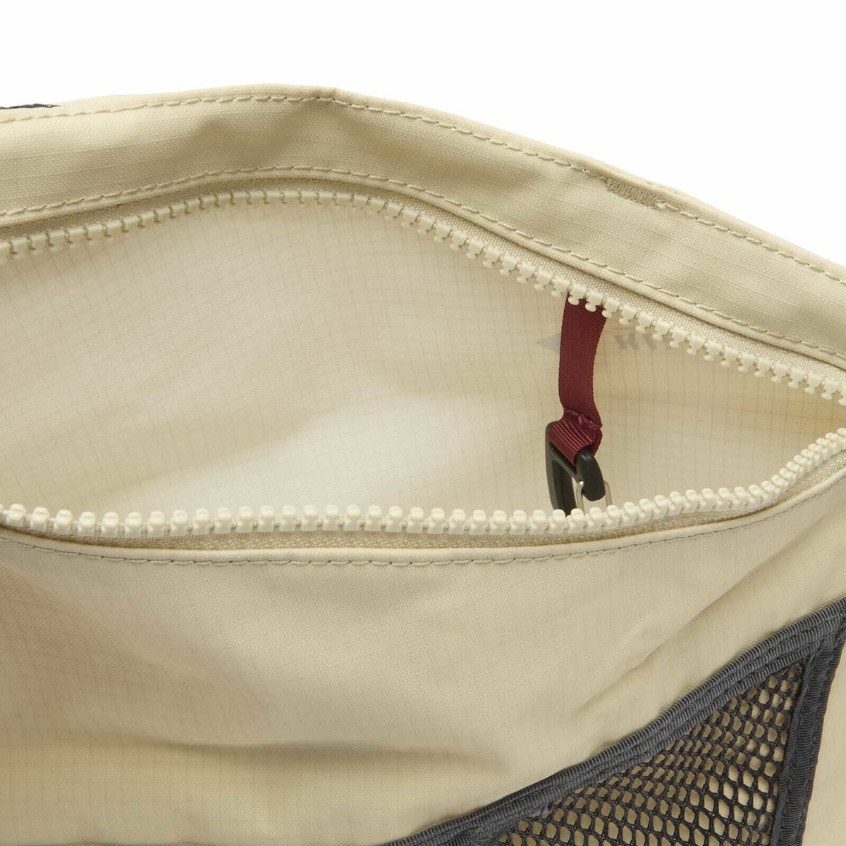 Klättermusen Hrid Wp Accessory Bag 3L in Clay 