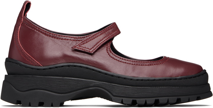 Photo: Nicole Saldaña Red Nadia 2.0 Sneakers
