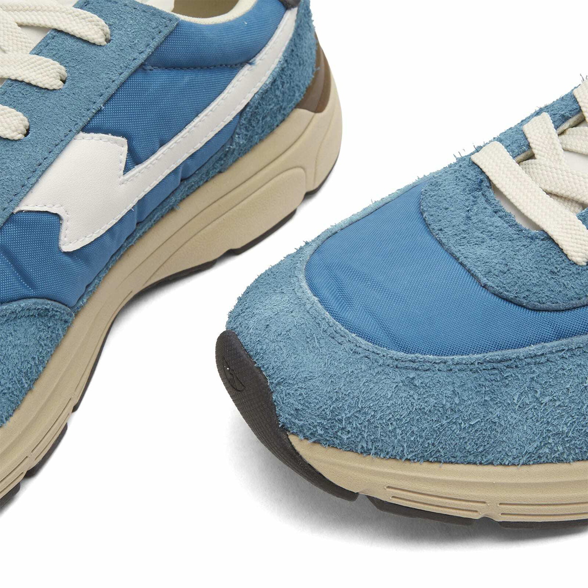 Stepney Workers Club Men's Osier S-Strike Runner in Sea Blue