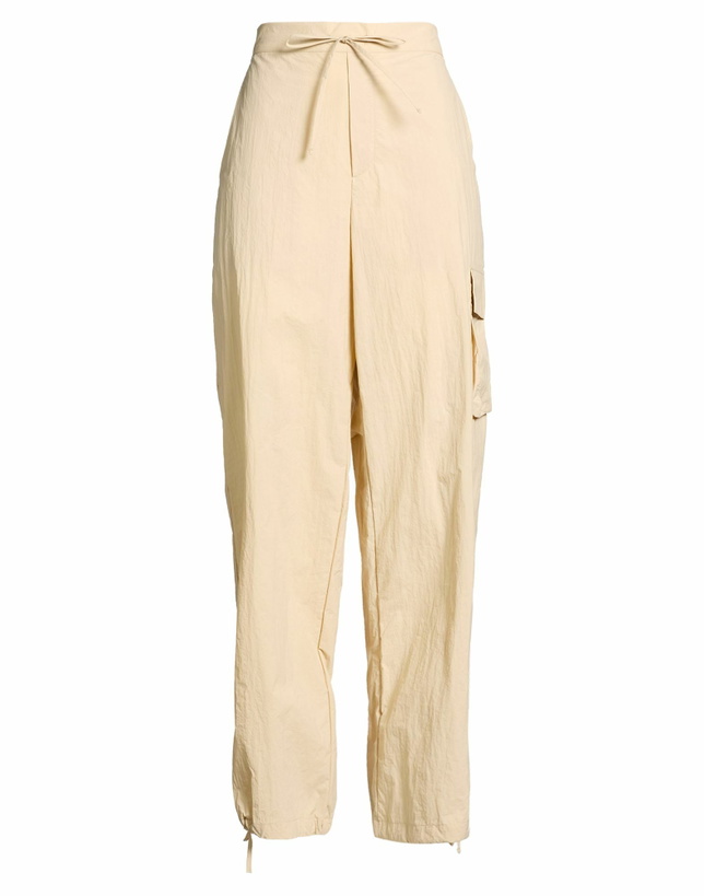 Photo: Donni. Womens Pants Sand