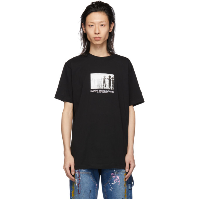 Photo: Marcelo Burlon County of Milan Black Close Encounters of the Third Kind Edition Aliens T-Shirt