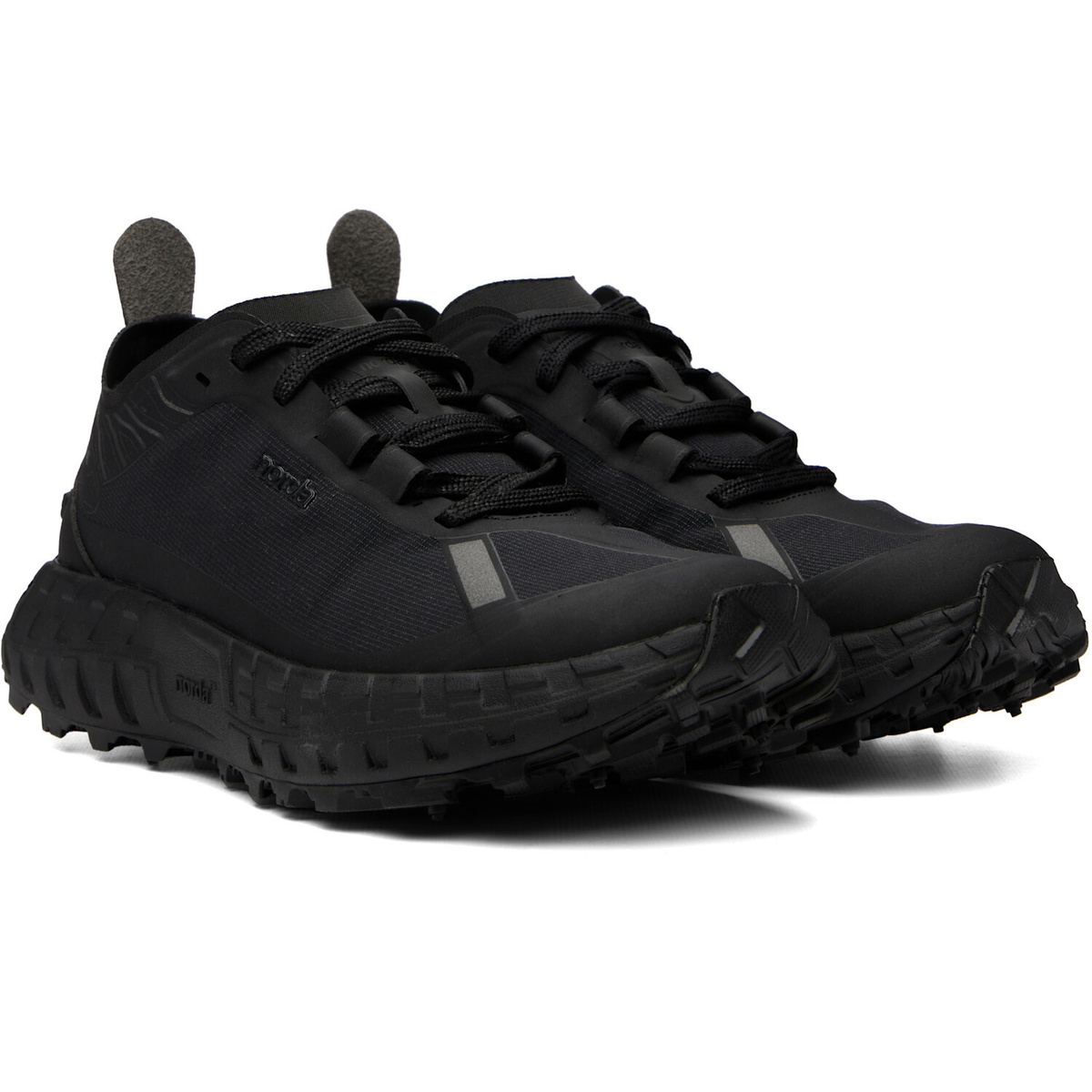 Norda Black 001A Sneakers