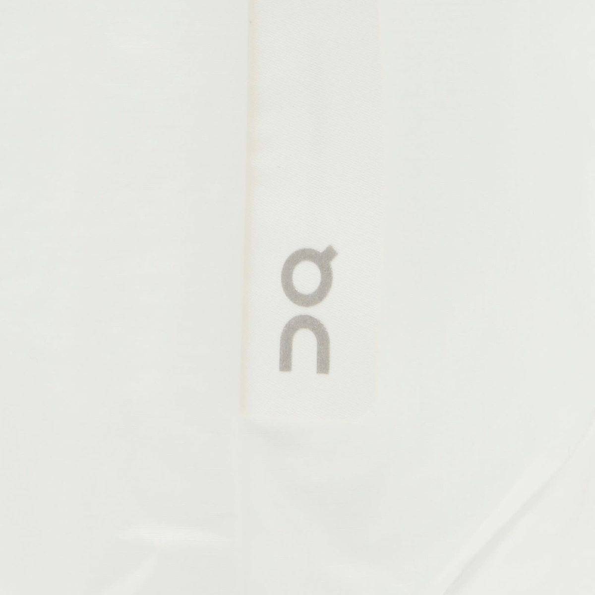 ON Cargo Pack 60L in White 