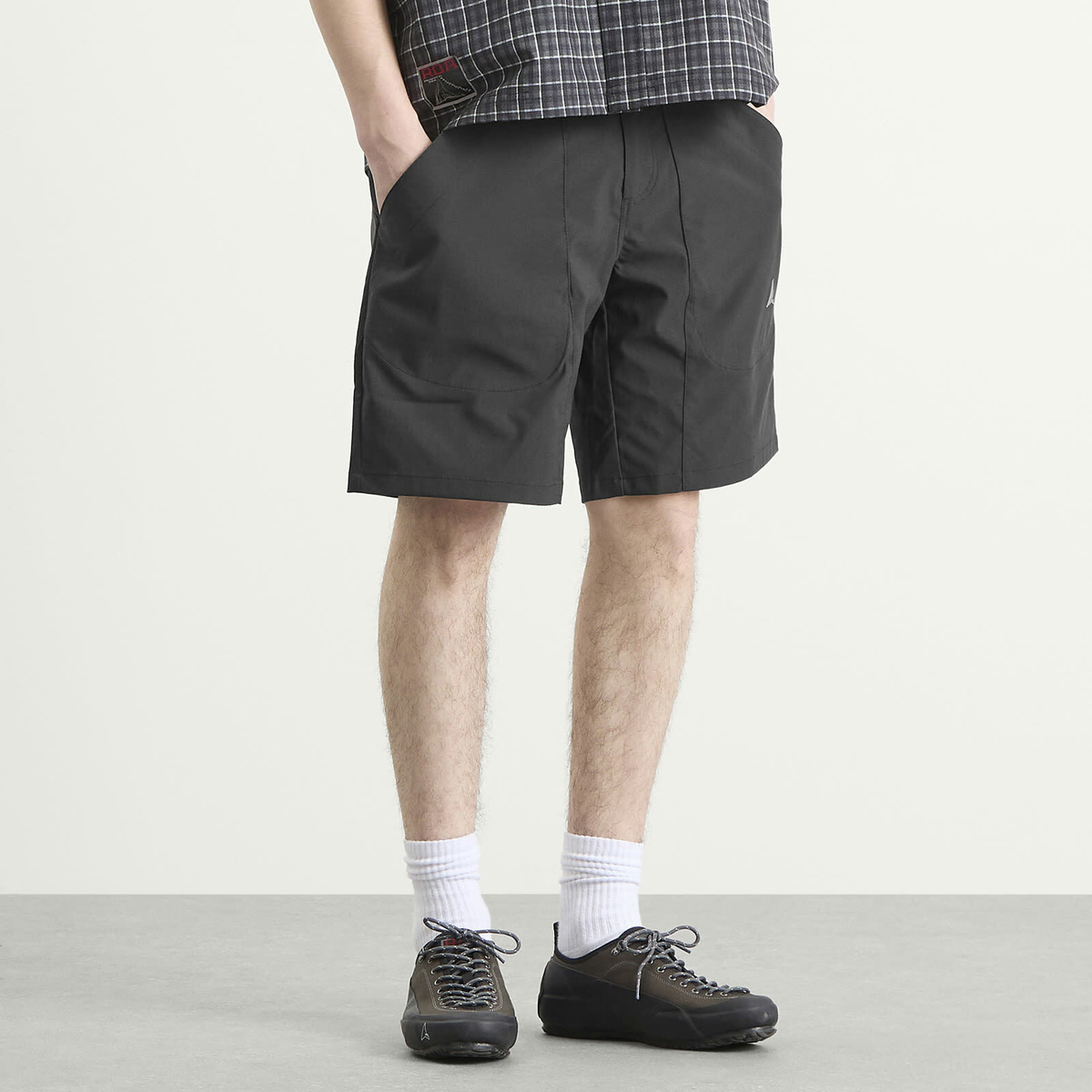 ROA Men's Lolotte Ripstop Technical Shorts in Black