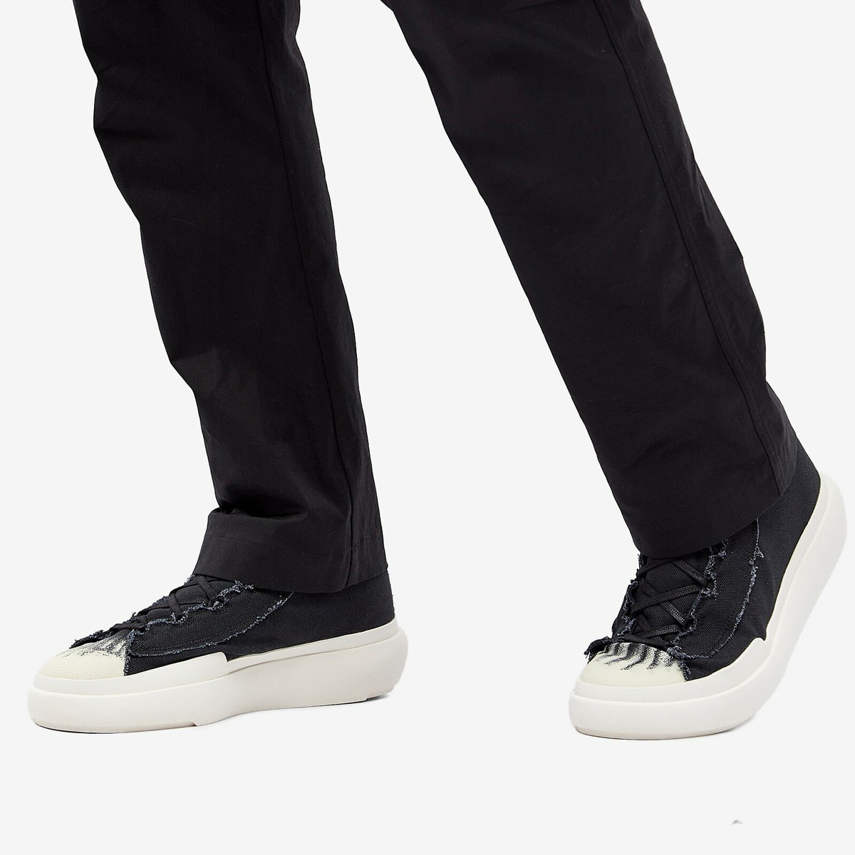 Y-3 Men's Nizza High Sneakers in Black/Off White Y-3