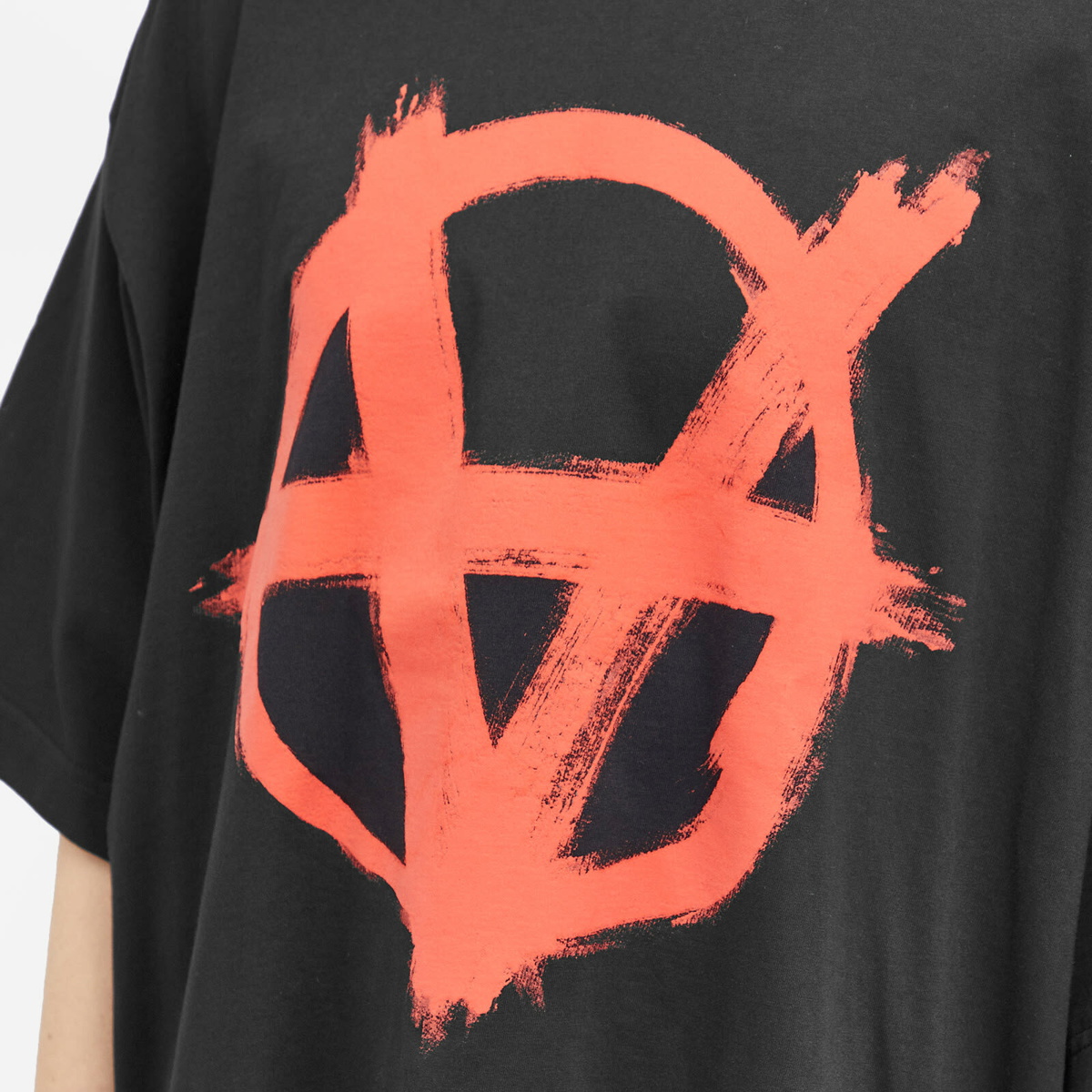 Vetements Men's Double Anarchy T-Shirt in Black/Red Vetements