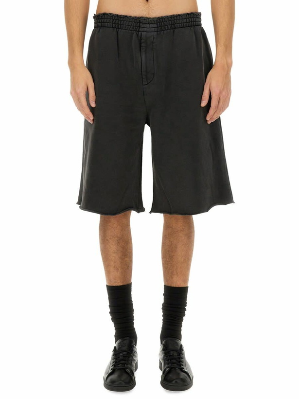 Photo: Helmut Lang garment-dyed Shorts