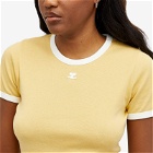 Courrèges Women's Contrast T-Shirt in Pollen/Heritage White