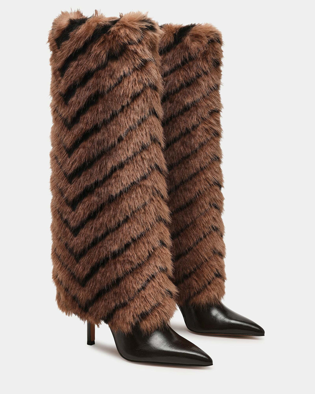 Steve Madden Iconn Boots in Tan