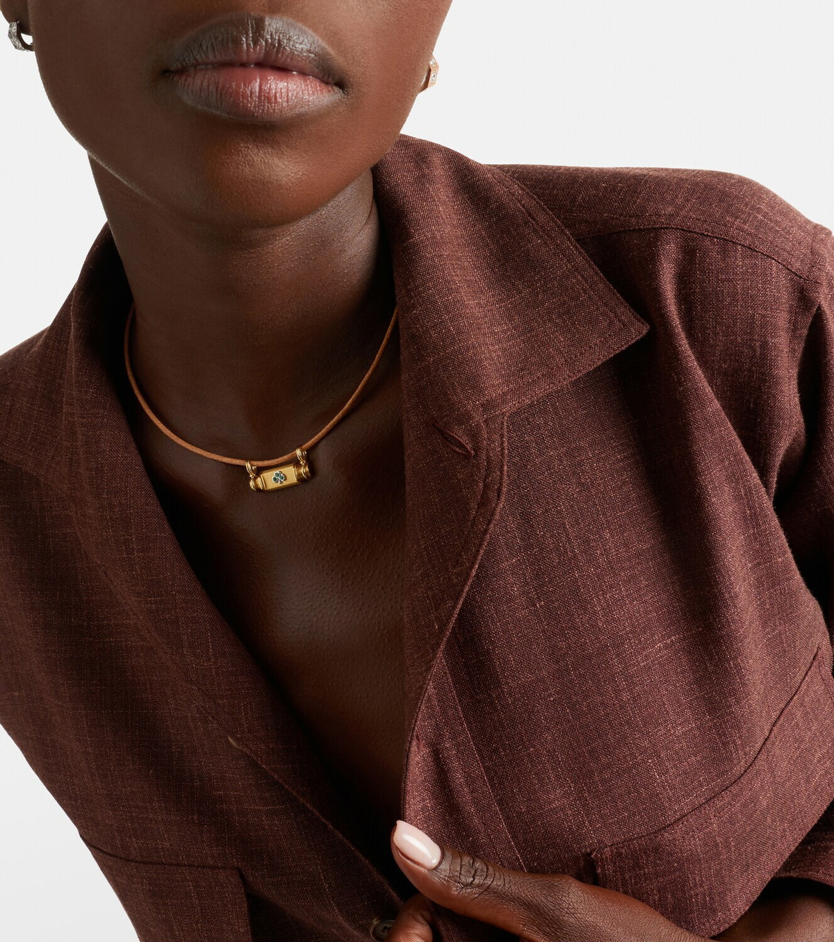 Marie Lichtenberg Clover Smash 18kt gold and leather locket necklace with emeralds