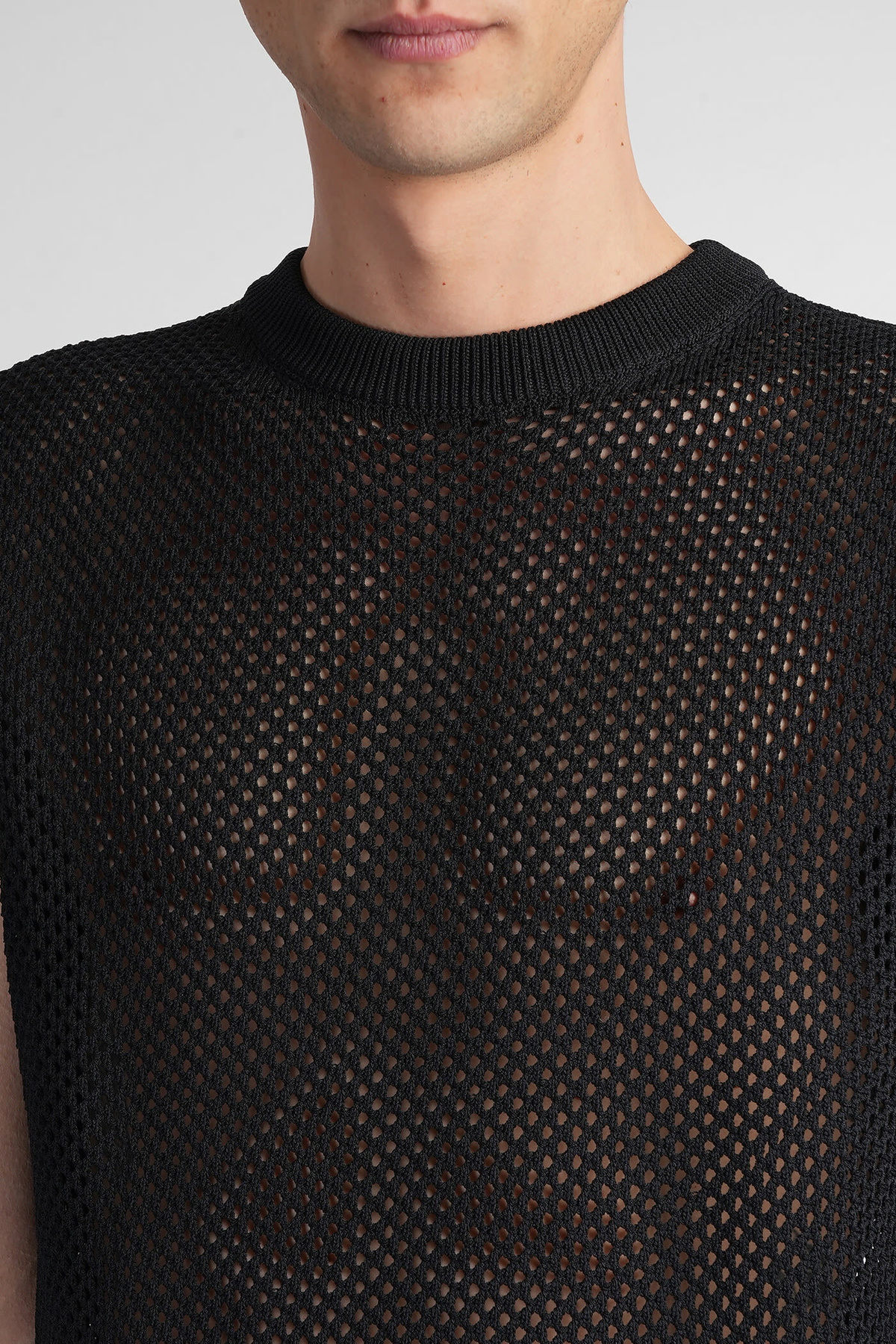 Laneus Vest In Black Viscose