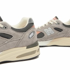 New Balance 991v2 Sneaker in Elephant Skin/Cork/Dark Gull Grey