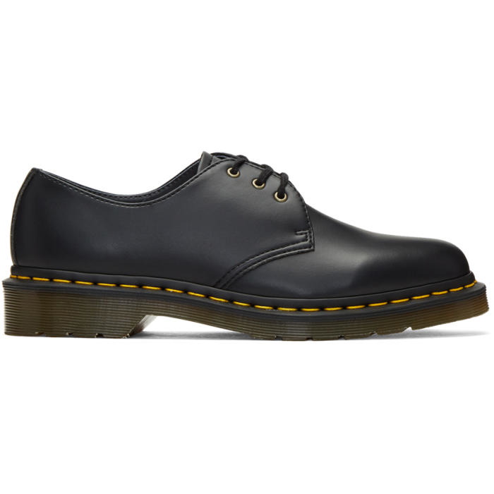 Photo: Dr. Martens Black Vegan 1461 Derbys 