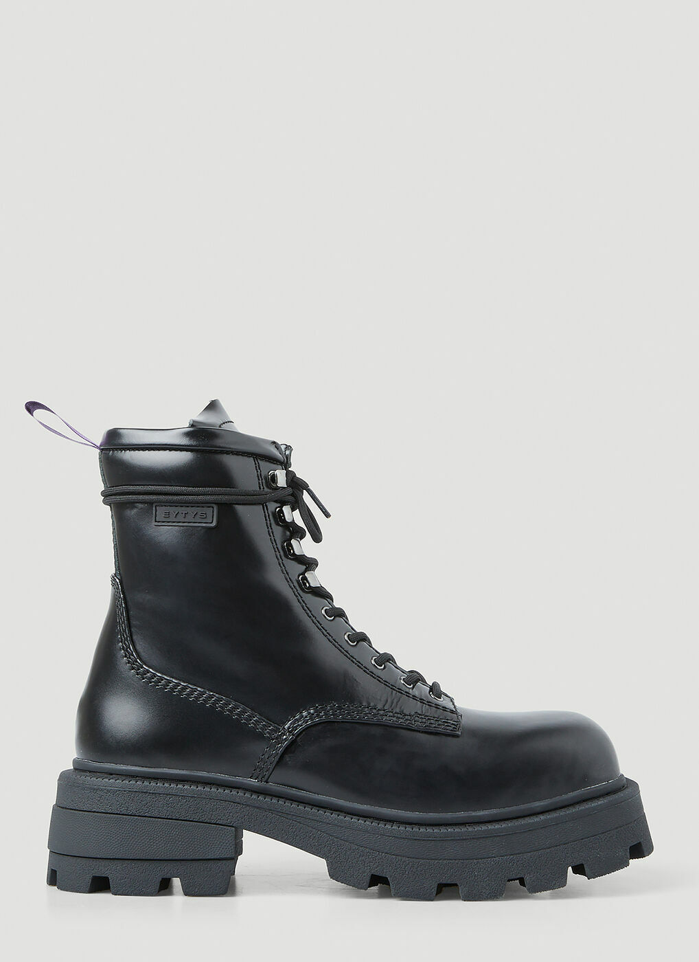 Michigan Lace Up Boots in Black Eytys